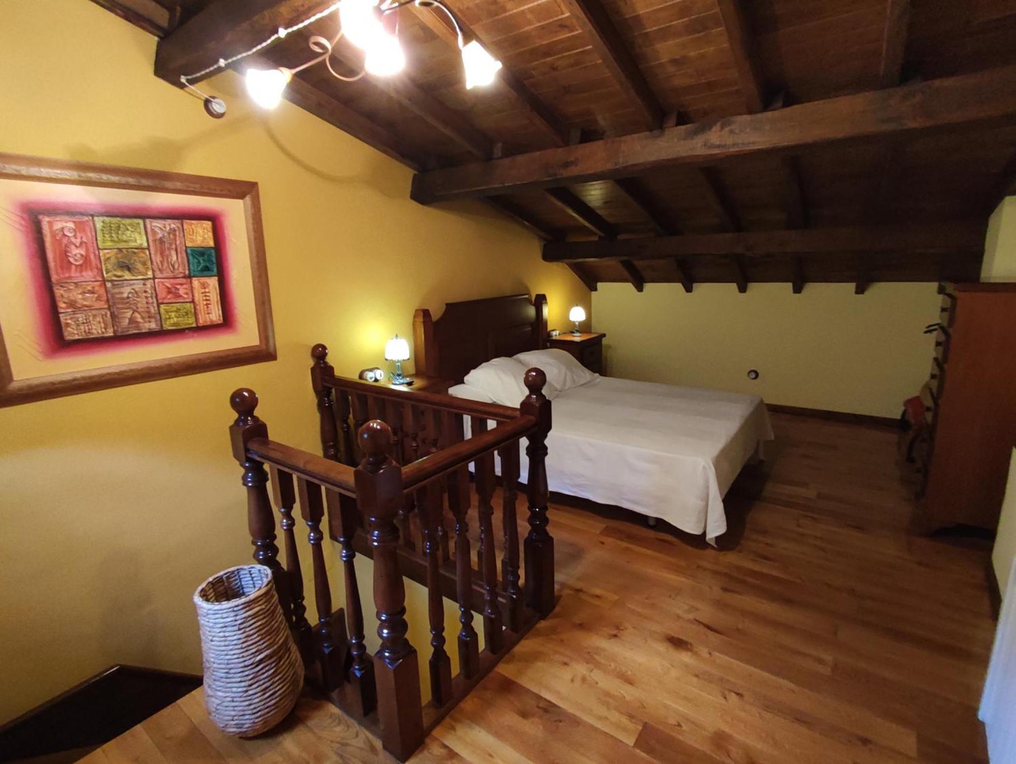 Casa De Aldea Casa Mon Guest House Levinco Bagian luar foto